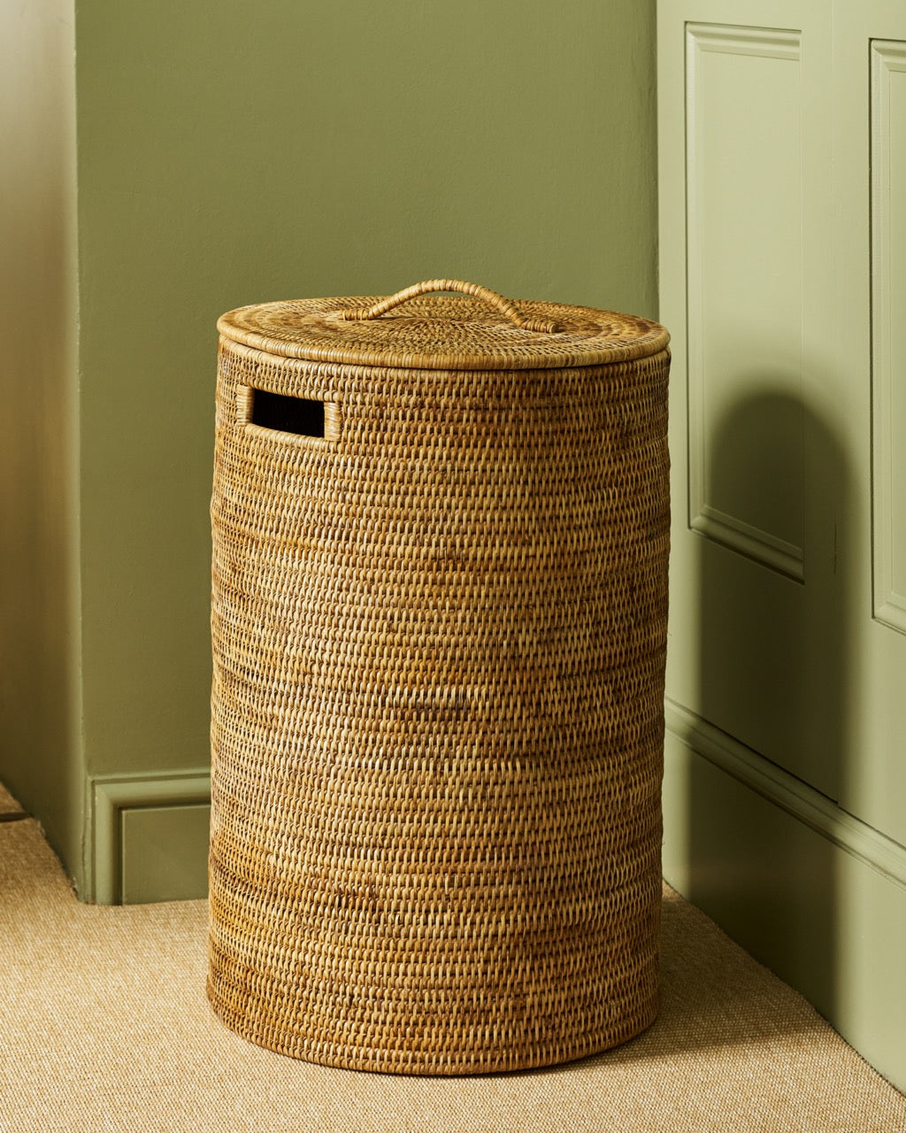 Ama Round Laundry Bin