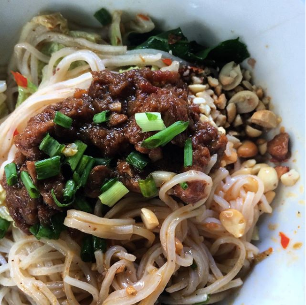 Globetrotting: Burmese Bites