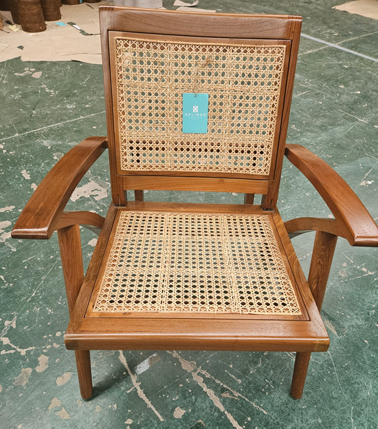 Wonky Rangoon Chair