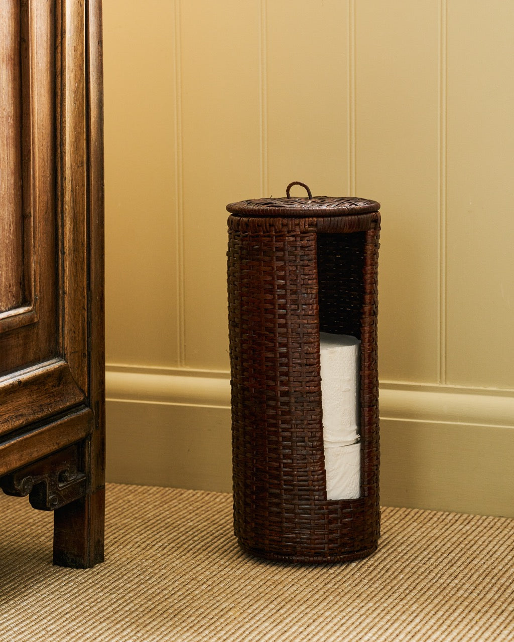 Delta Loo Roll Holder