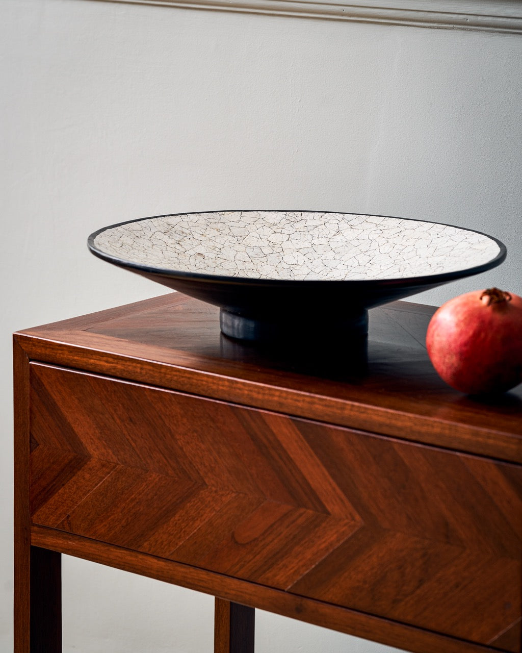 Lacquer &amp; Eggshell Bowl - Marbled
