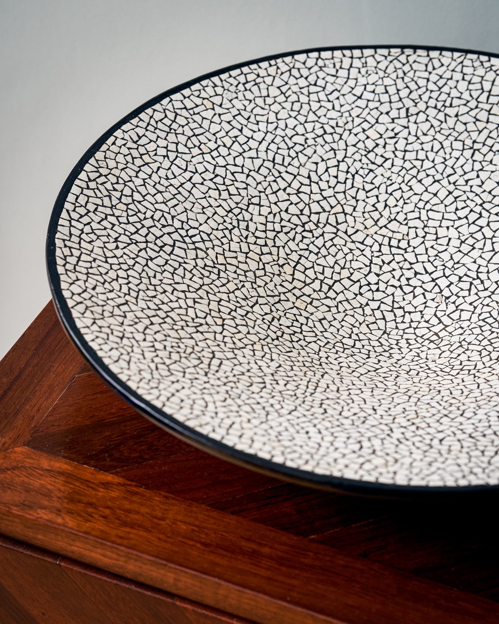 Lacquer &amp; Eggshell Bowl - Shattered