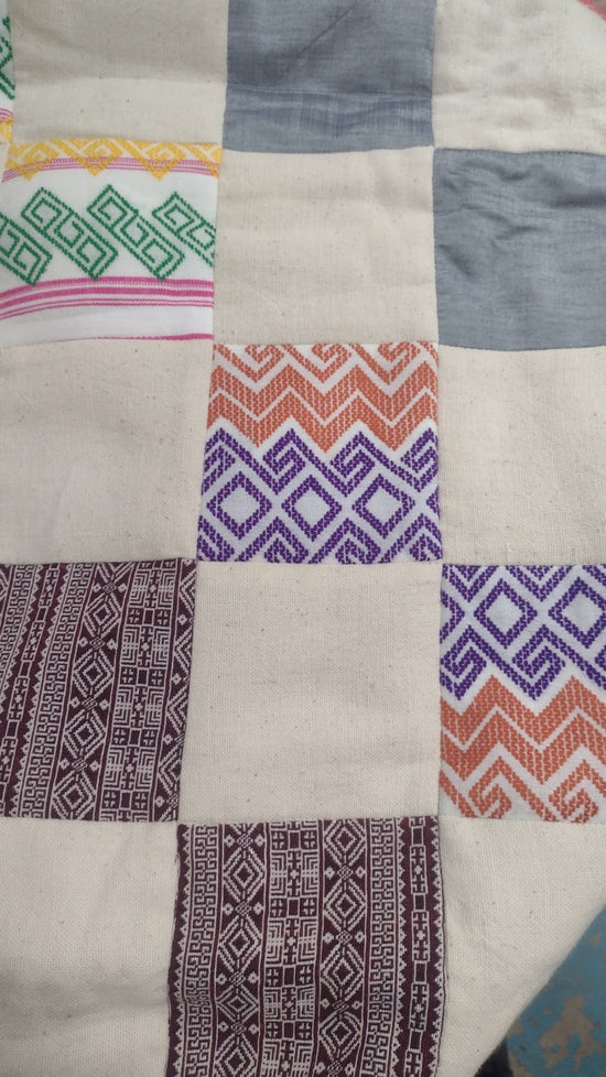 Sample Sale | Bedspread / Quilt