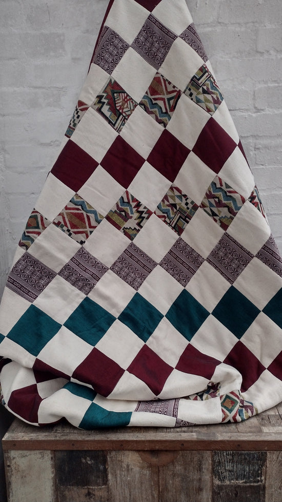 Sample Sale | Bedspread / Quilt