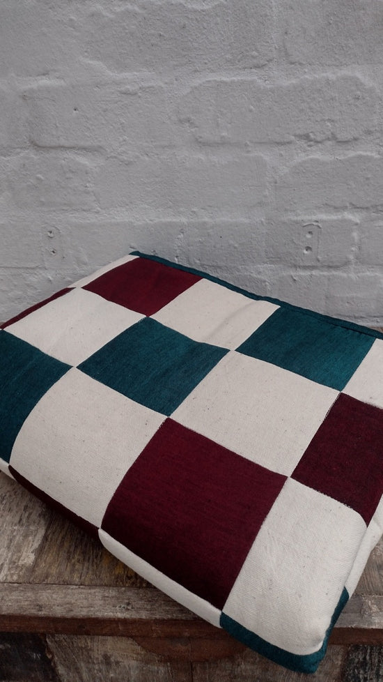 Sample Sale | Bedspread / Quilt