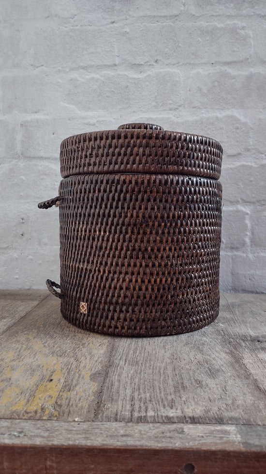 Wonky Sale | Strand Rattan Ice Bucket | Brown