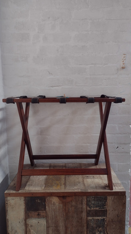 Wonky | Theda Luggage Rack