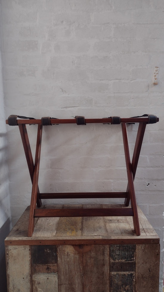 Wonky | Theda Luggage Rack