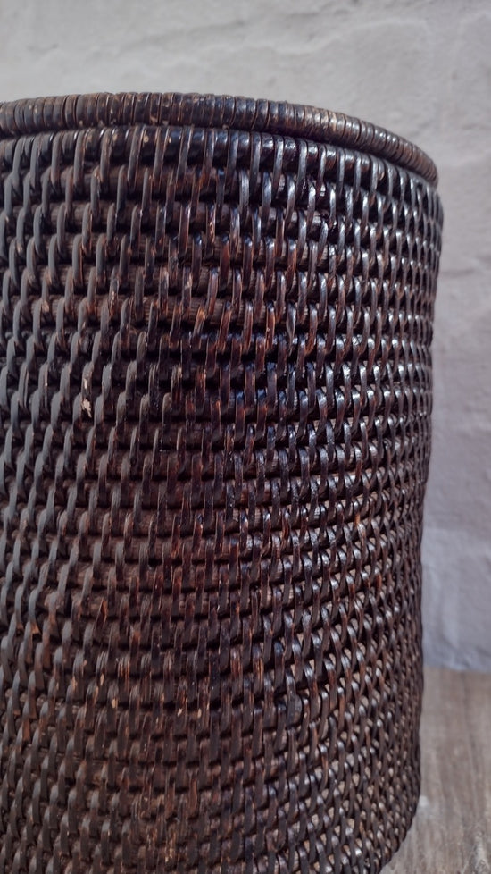 Wonky Strand Rattan Bathroom Bin | Brown