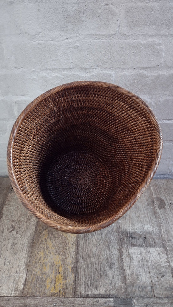 Wonky Dawei Waste Paper Basket | Brown