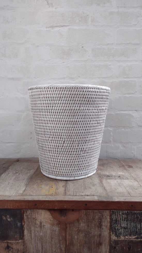 Wonky Dawei Waste Paper Basket | White