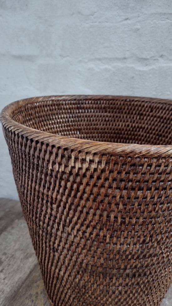 Wonky Dawei Waste Paper Basket | Brown