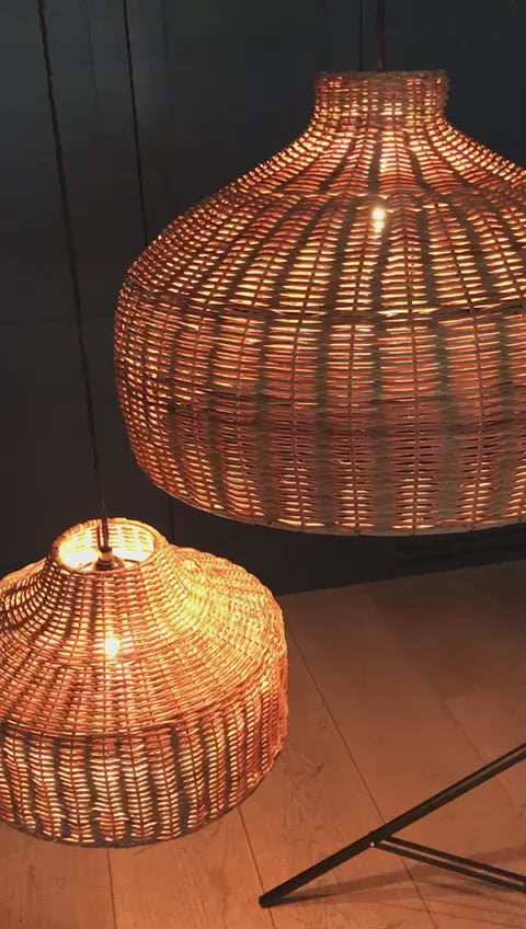 Rattan shop lampshade pendant