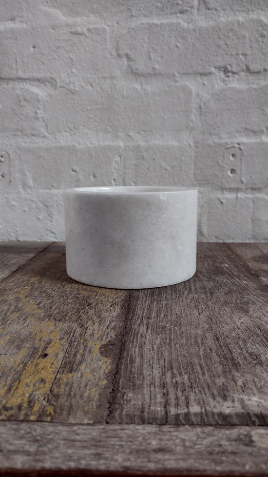 Sample Sale | Marble Pot